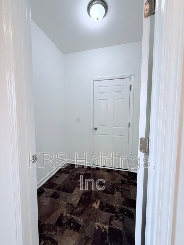 Building Photo - 2736 Shepherd Valley St