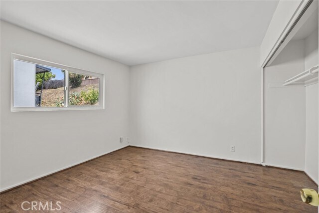 Building Photo - 1601 College View Dr