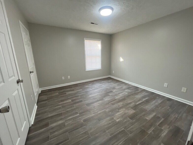 Building Photo - 9 Carlton Pl