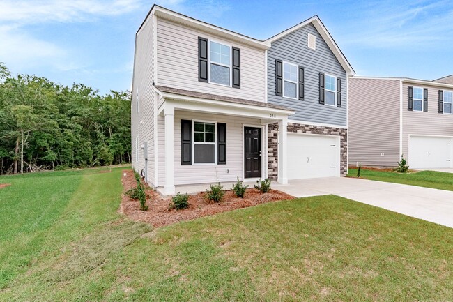 Building Photo - Stunning 5-Bedroom Home in Boulder Ridge –...