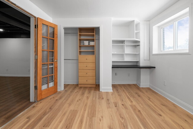 Building Photo - 655 Ferndale Ave