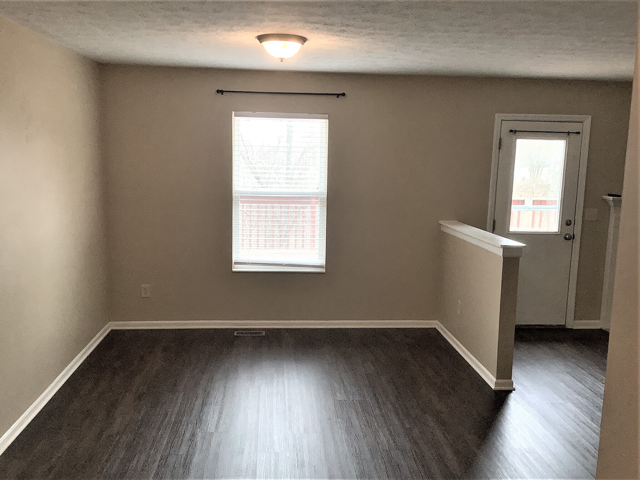 Building Photo - 200 Hedgington Ct