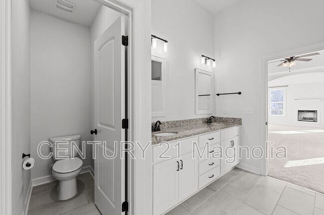 Building Photo - 263 Dublin Lp