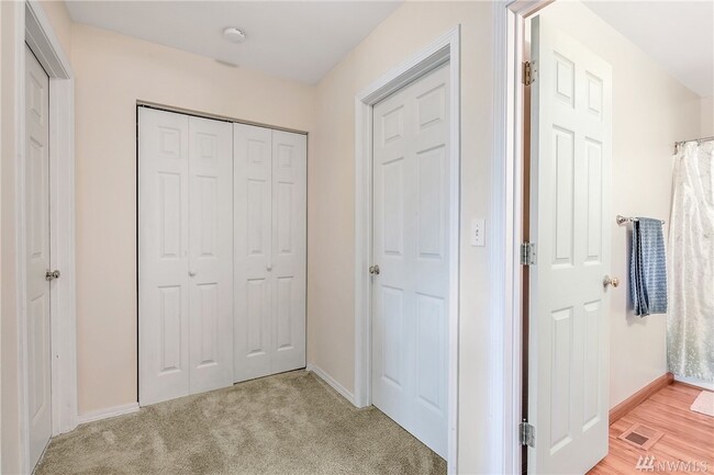 Second room - 3809 Gablecrest Ct