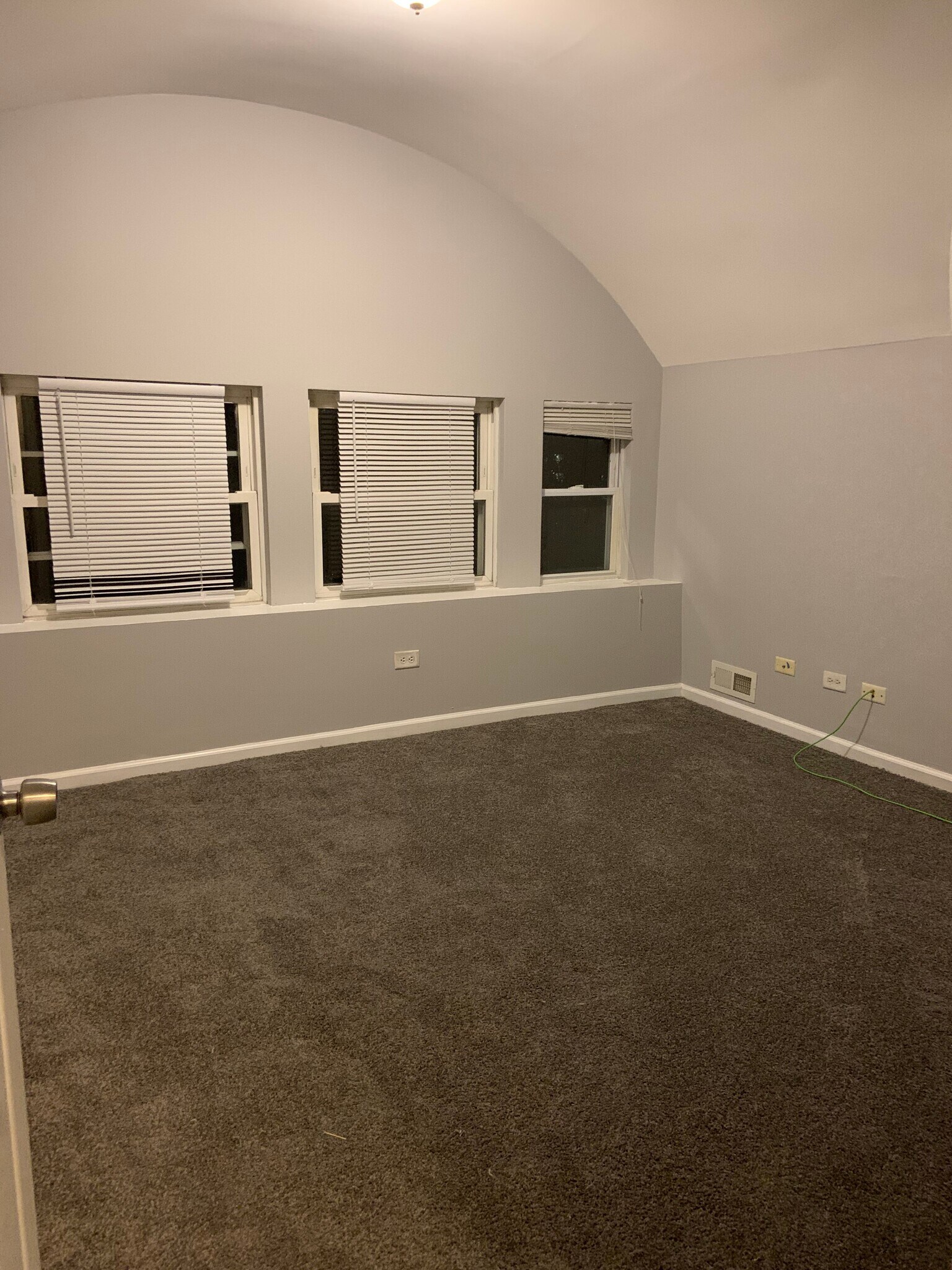 Building Photo - 7147 S Princeton Ave