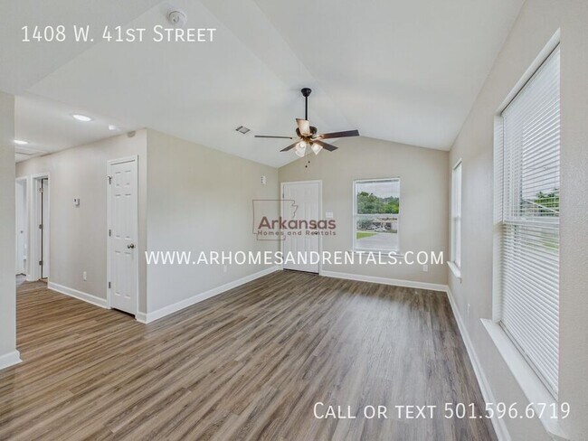 Building Photo - 1408 W 41st St