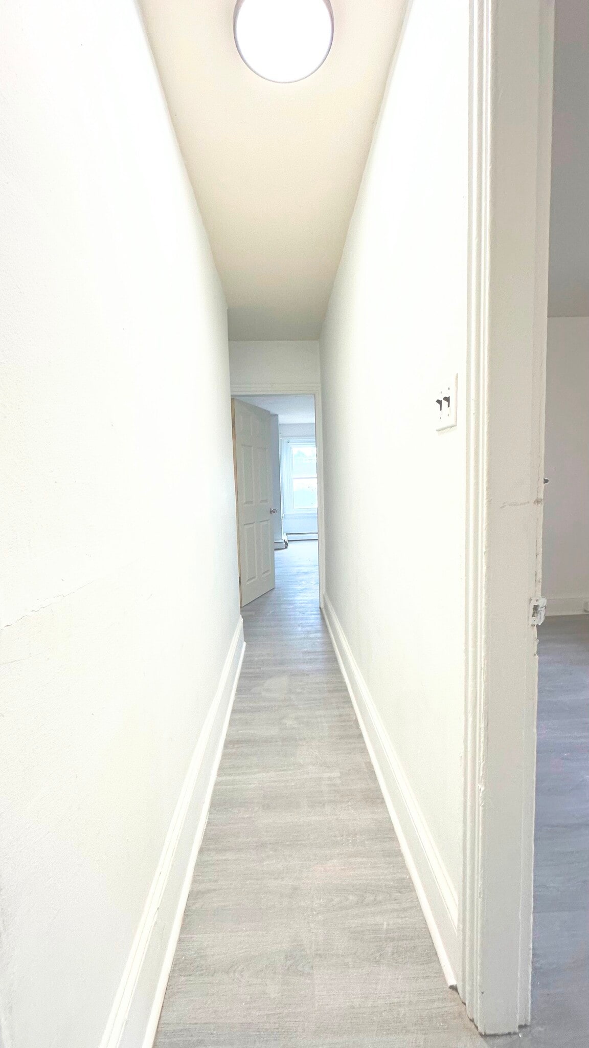 Building Photo - 730 Kohn St