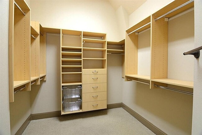 Building Photo - 12413 Page Crest Ln