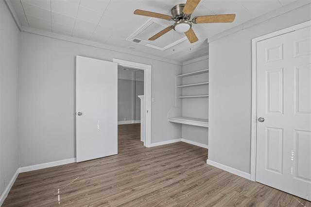 Building Photo - 531 E Morton St