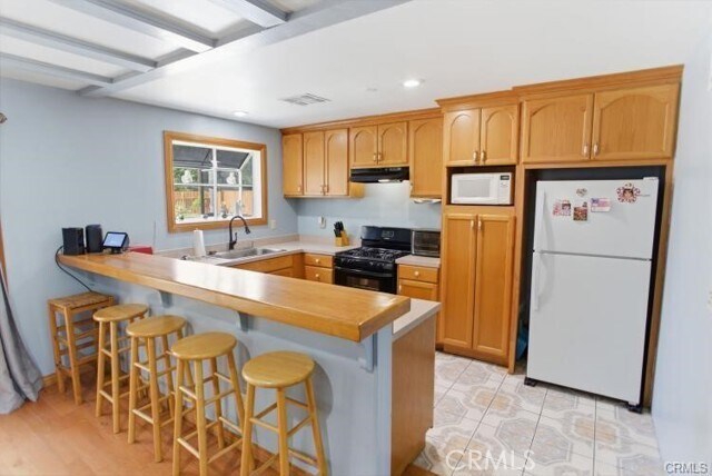 Building Photo - 20247 Parthenia St