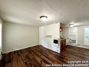 Building Photo - 319 Army Blvd
