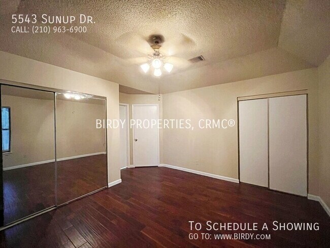 Building Photo - 5543 Sunup Dr