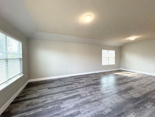 Building Photo - 11708 Cambrian Rd