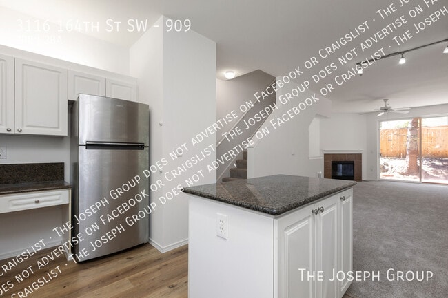 Building Photo - 3116 164th St SW