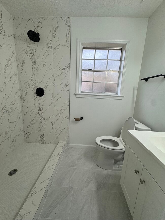 Building Photo - 7929 Steven Franklin Dr