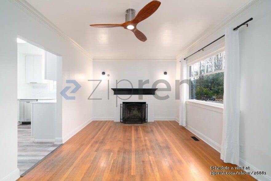 Building Photo - 3713 NE 15th Ave