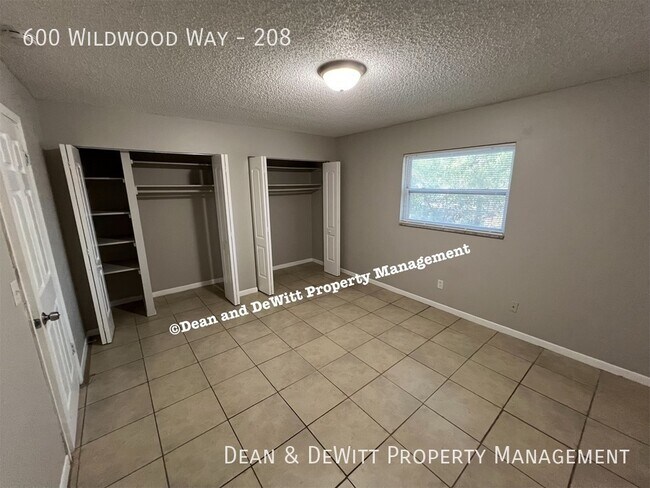 Building Photo - 600 Wildwood Way