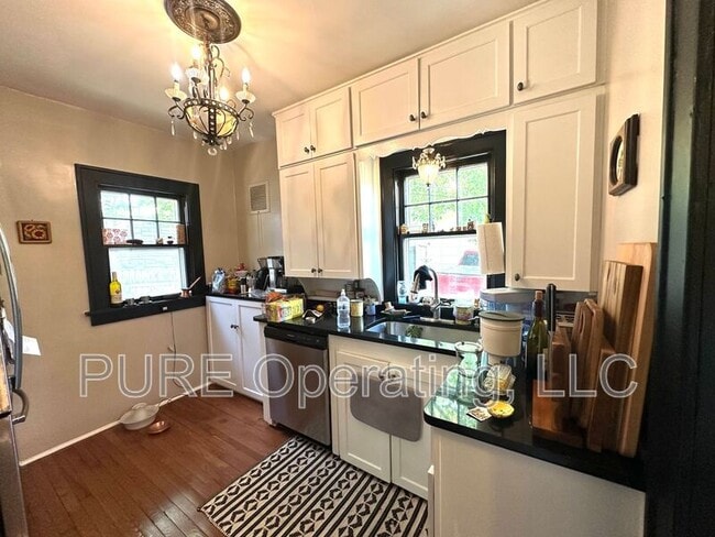 Building Photo - 4679 Poppleton Ave