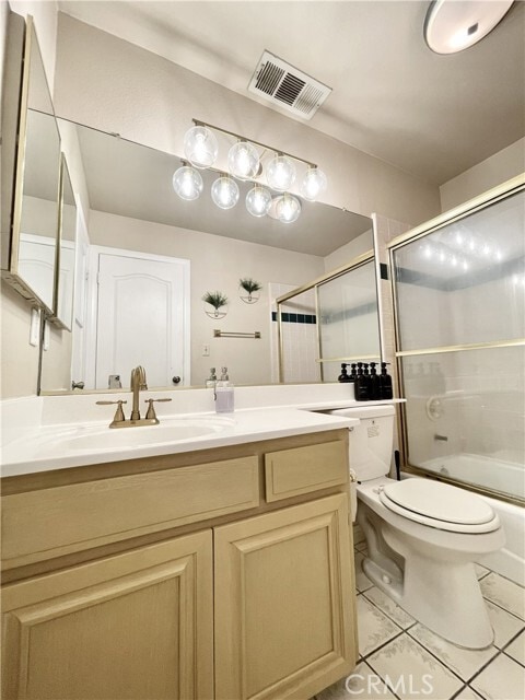 Building Photo - 1227 S Pine St