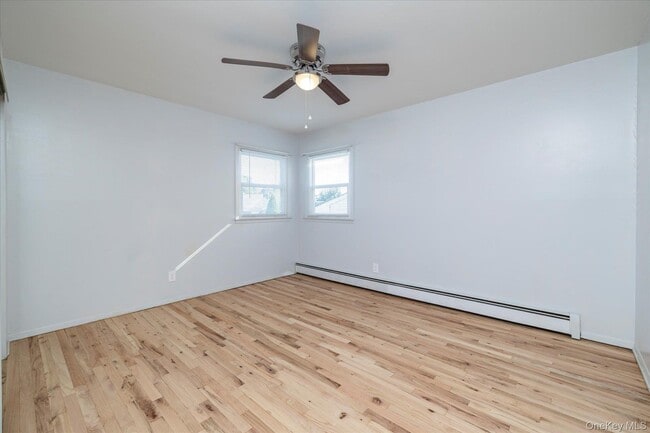 Building Photo - 72 Althouse Ave