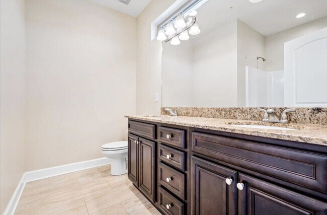 Building Photo - 3501 Mossy Oak Villas Cir