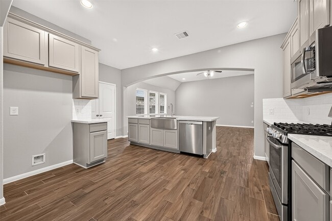 Building Photo - 14122 Sunrise Arbor Ln