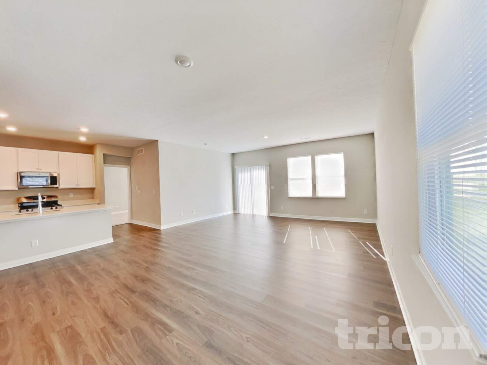 Building Photo - 224 Bluestem Ln