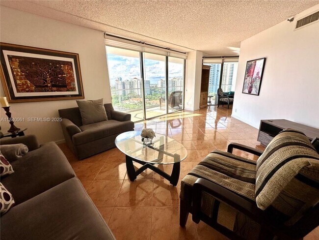 Building Photo - 19707 Turnberry Way