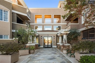 Building Photo - 2750 Artesia Blvd