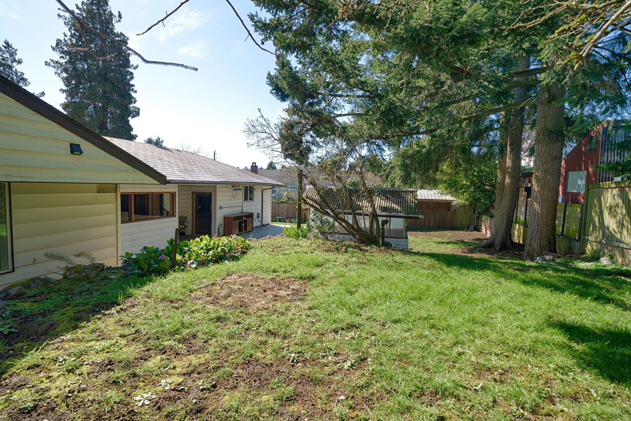 Building Photo - 540 N 83rd St