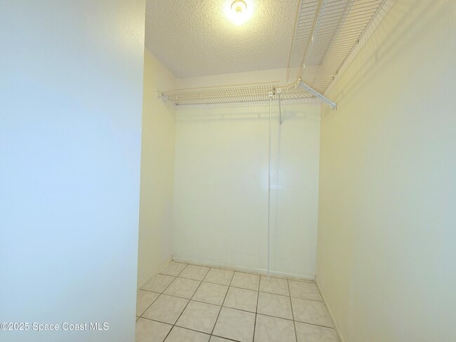 Building Photo - 5120 Volusia Ave