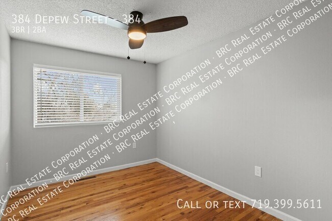 Building Photo - 384 Depew St