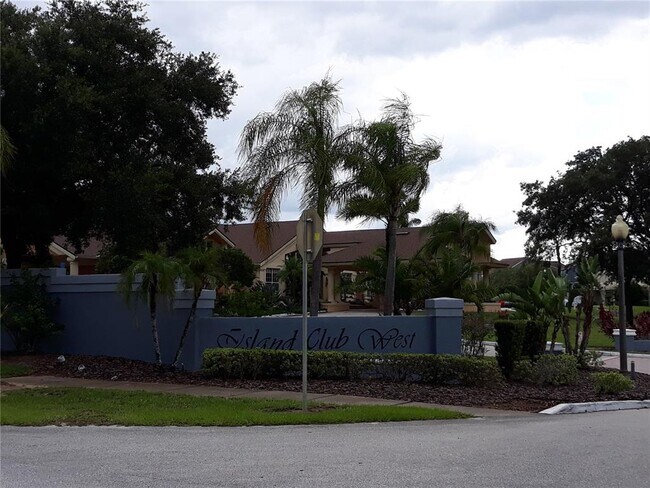 Building Photo - 251 Caribbean Dr