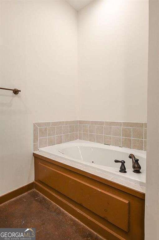 Building Photo - 250 Martha Dr