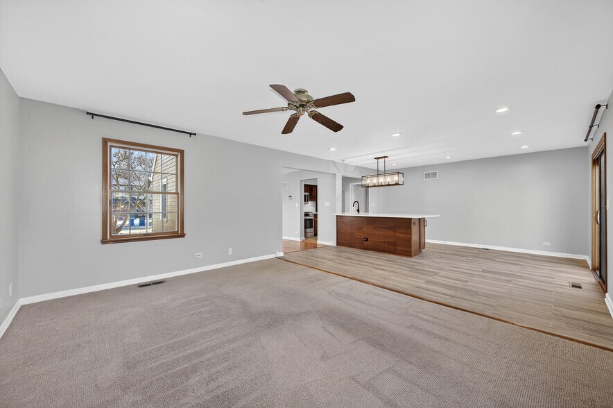 Building Photo - 4524 Washington St