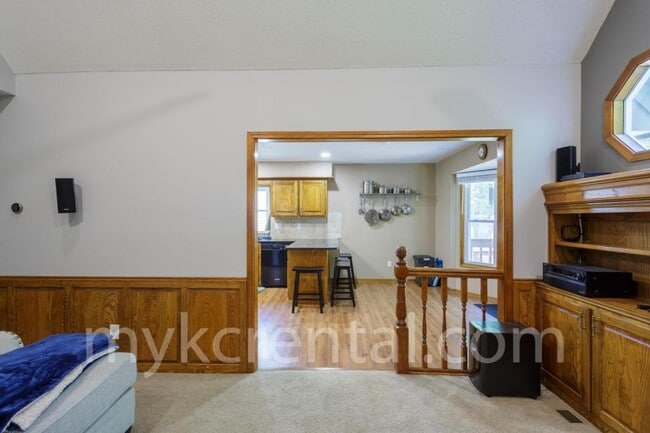 Building Photo - 2024 S Downing St