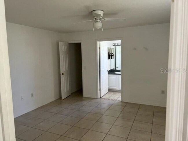 Building Photo - 334 Edgewood Ct