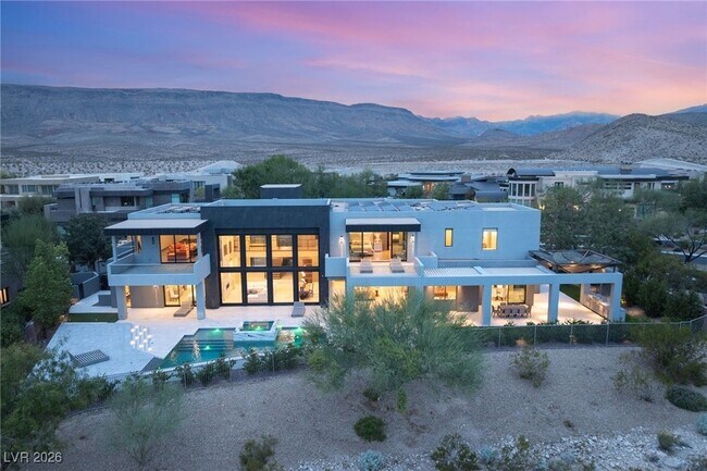 Building Photo - 98 Sun Glow Ln