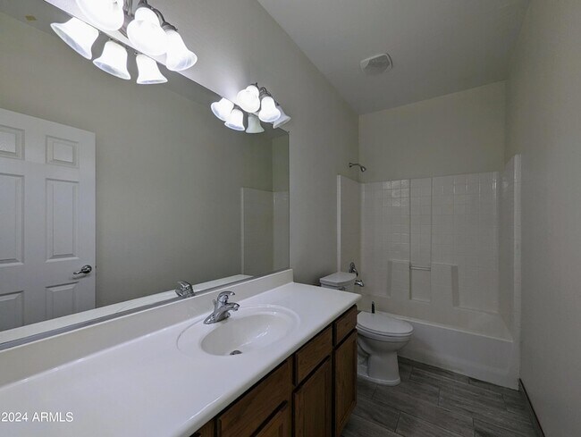 Building Photo - 15432 W Tasha Cir