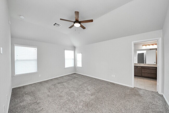 Building Photo - 4111 Fair Country Ln