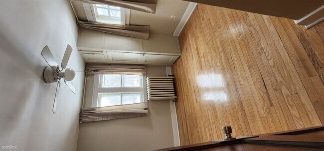 Building Photo - 1 br, 1 bath Triplex - 1001 N 2nd Ave Apt 2