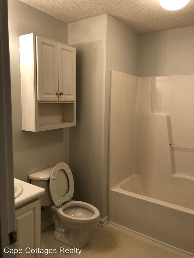 Building Photo - 5006 Hunters Trail