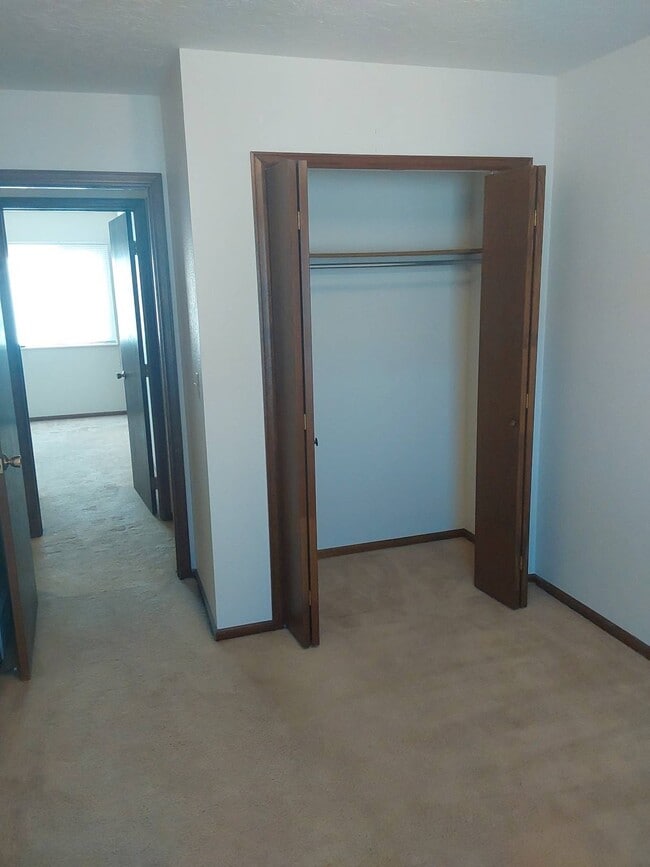 Building Photo - 909 44th Ave Ct