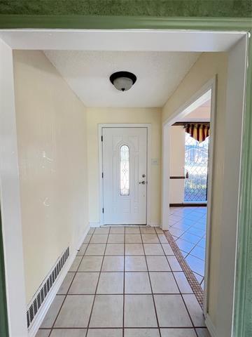 Building Photo - 2312 Blue Cypress Dr