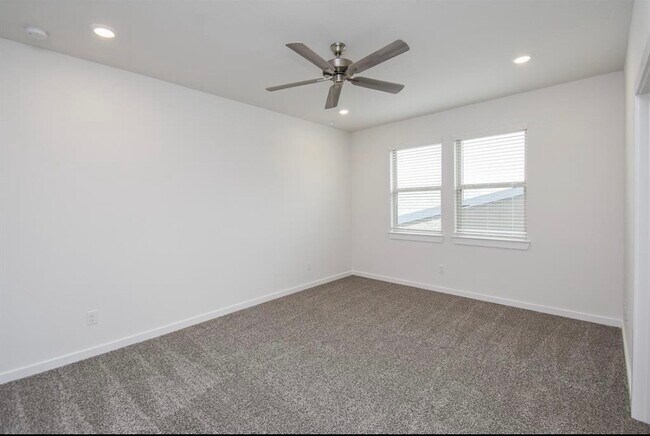 Building Photo - 17231 Walden Lk Ln