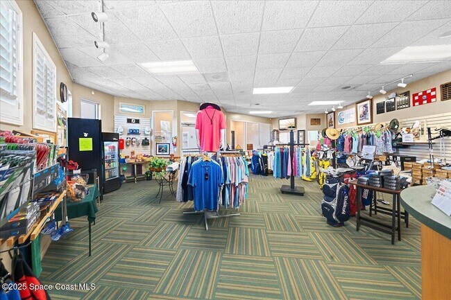 Building Photo - 7707 Kiawah Way