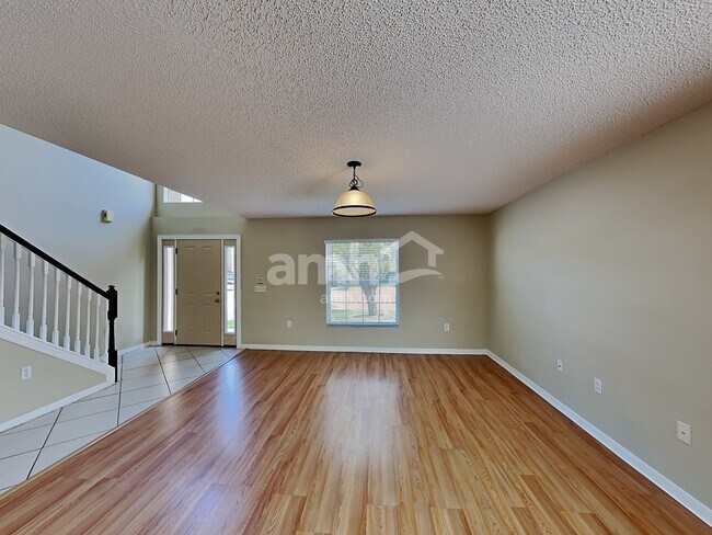 Building Photo - 17003 Odessa Dr
