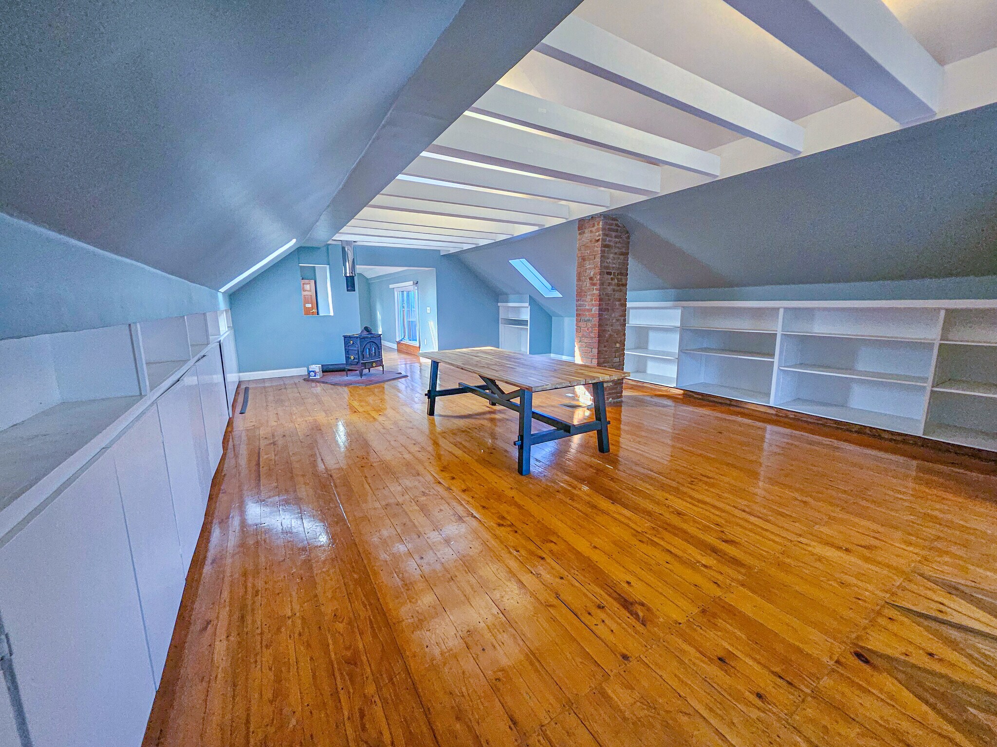 Building Photo - 8 Randall St