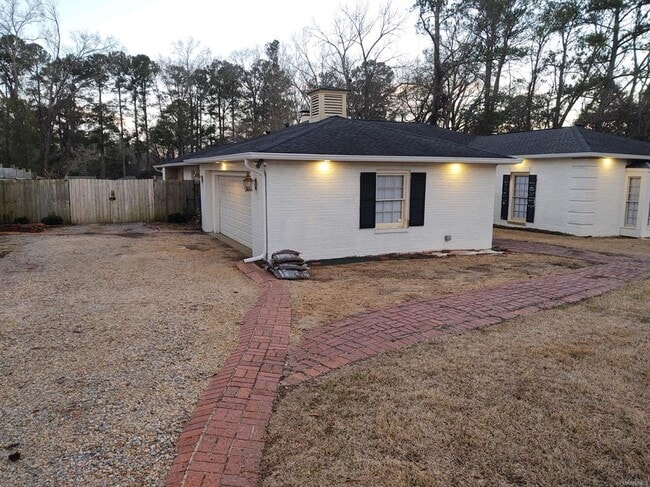 Building Photo - 1244 Gregory Ave