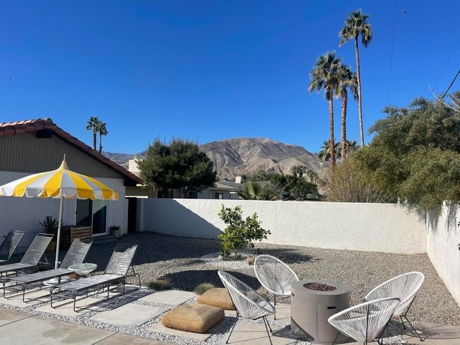 Building Photo - 73280 San Nicholas Ave